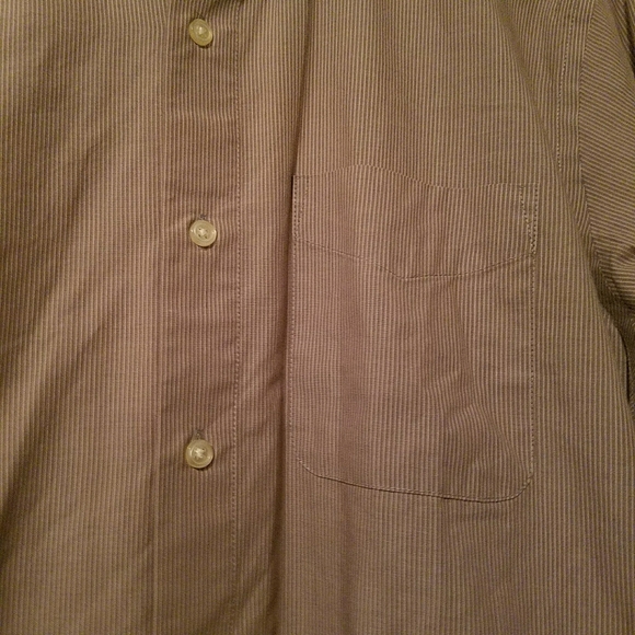 Van Heusen NWOT striped M mens dress shirt - Picture 2 of 4